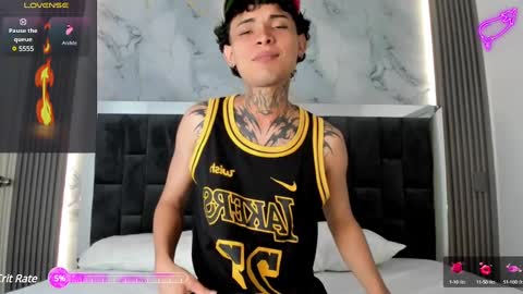 Snapshot of arceluuz chatting on March 9, 7:15 pm Arceluz online show from March 9, 7:15 pm