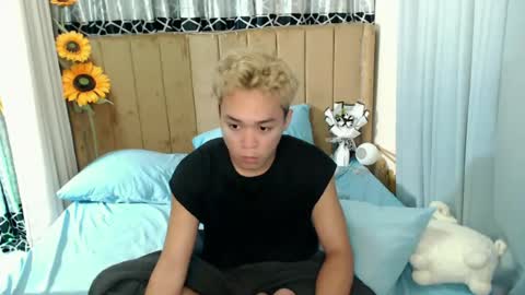 Snapshot of archie_moreno chatting on June 27, 8:47 pm ARCHIE online show from June 27, 8:47 pm