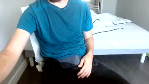 Snapshot of arekusan6 chatting on July 13, 12:19 pm Arek online show from July 13, 12:19 pm