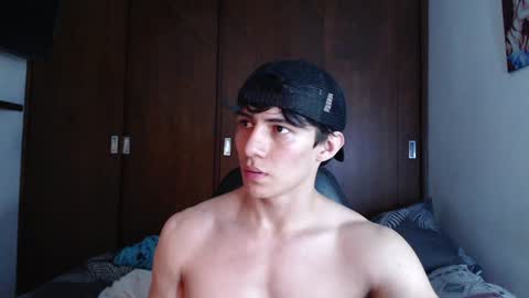 Ares D online show from December 15, 11:42 pm