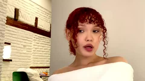 Aresha  online show from May 24, 12:04 am