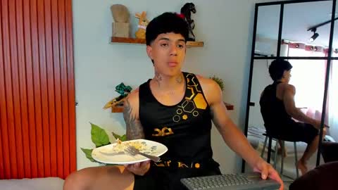 Snapshot of aress444 chatting on September 13, 8:30 pm aress444 online show from September 13, 8:30 pm