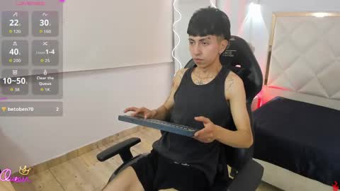 Snapshot of aress_tay chatting on May 29, 3:37 am aress_tay online show from May 29, 3:37 am