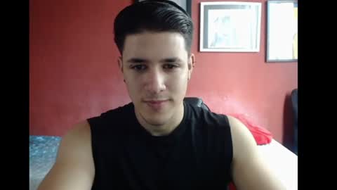 Snapshot of aresxz1 chatting on June 30, 5:25 pm aresxz1 online show from June 30, 5:25 pm