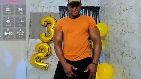 Snapshot of arex_black chatting on June 16, 12:24 am Alex online show from June 16, 12:24 am
