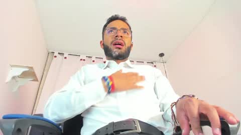 Alex Cortez online show from May 4, 6:04 pm