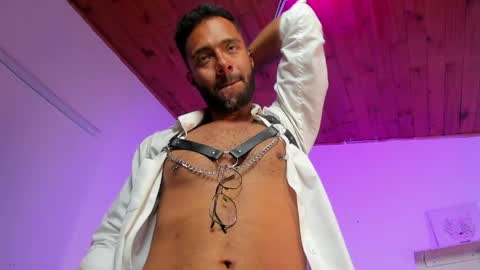 Alex Cortez online show from May 22, 4:12 pm