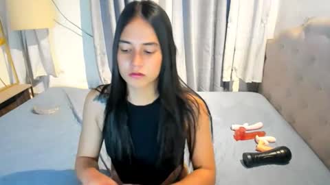 AriCandyAnna online show from February 20, 2:06 pm