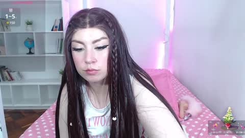 Snapshot of ari_rossee_ chatting on January 16, 2:19 am online show from January 16, 2:19 am