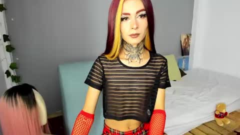 Annie online show from July 7, 2:36 am
