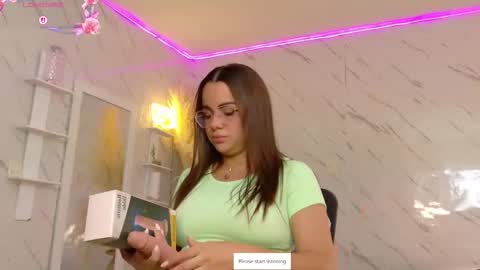 Aria online show from February 22, 3:29 am