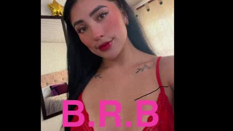 Snapshot of aria_castelli chatting on May 31, 4:36 pm Aria Castelli online show from May 31, 4:36 pm