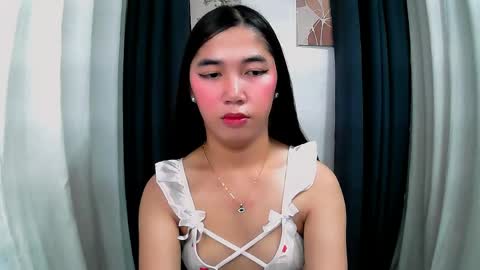 Snapshot of aria_fucks chatting on April 25, 11:57 pm ARIA online show from April 25, 11:57 pm
