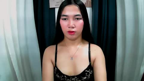 Snapshot of aria_fucks chatting on April 26, 12:47 pm ARIA online show from April 26, 12:47 pm