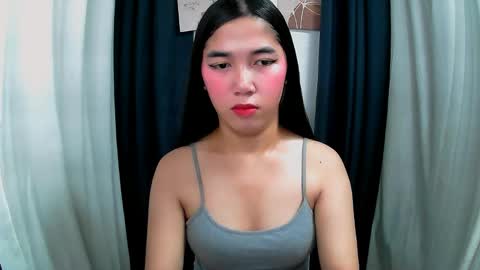 Snapshot of aria_fucks chatting on May 8, 1:11 am ARIA online show from May 8, 1:11 am