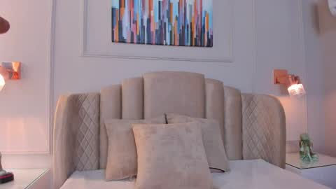 Snapshot of aria_greco chatting on December 5, 2:53 am Aria  online show from December 5, 2:53 am