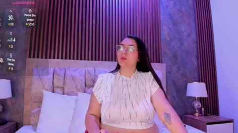 Snapshot of aria_kai_ chatting on February 13, 11:39 am aria_kai_ online show from February 13, 11:39 am