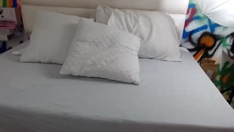 Snapshot of aria_martiin chatting on December 2, 11:34 am aria online show from December 2, 11:34 am