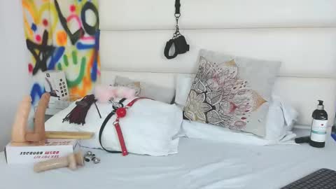 Snapshot of aria_martiin chatting on February 28, 3:15 pm aria online show from February 28, 3:15 pm