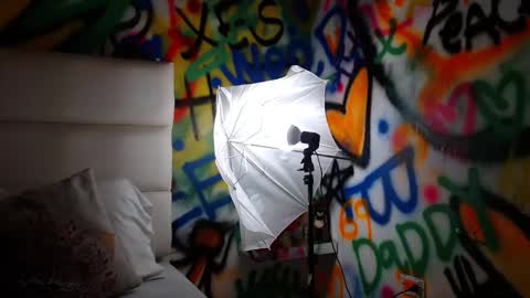 Snapshot of aria_martiin chatting on March 12, 12:04 pm aria online show from March 12, 12:04 pm