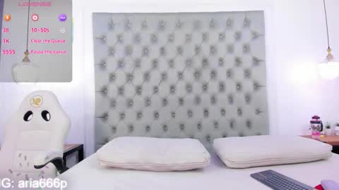 aria online show from October 17, 11:24 am