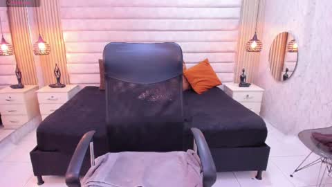 Snapshot of ariaa_belle chatting on July 11, 5:26 pm ARI online show from July 11, 5:26 pm