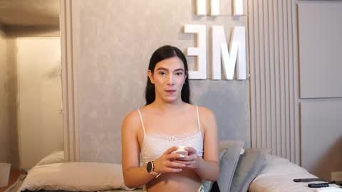 Snapshot of ariaa_isabell chatting on April 27, 6:50 pm Ariaa online show from April 27, 6:50 pm