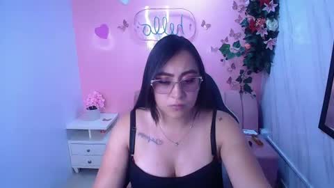 Snapshot of ariabliss_ch chatting on June 13, 8:07 pm ariabliss_ch online show from June 13, 8:07 pm
