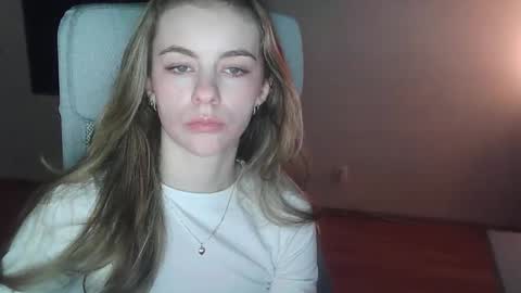 AriaCreazy online show from February 1, 9:13 pm