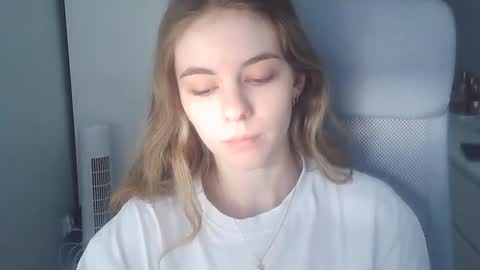 AriaCreazy online show from July 22, 9:23 am