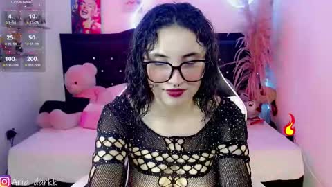 Snapshot of ariadarkk chatting on February 5, 10:14 pm Aria online show from February 5, 10:14 pm
