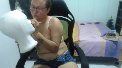 ...Ariana... online show from November 13, 7:13 pm