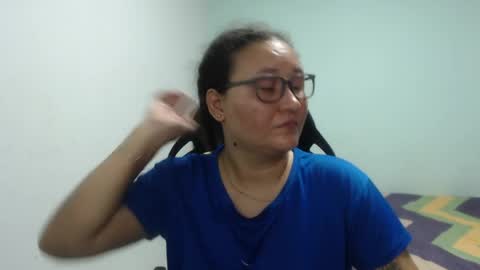 ...Ariana... online show from April 15, 5:42 pm