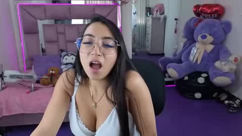 ariadnacappelletty online show from October 13, 5:24 pm