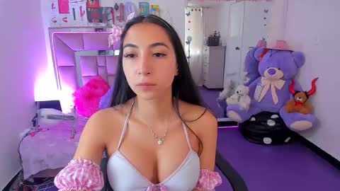 ariadnacappelletty online show from May 5, 4:59 pm