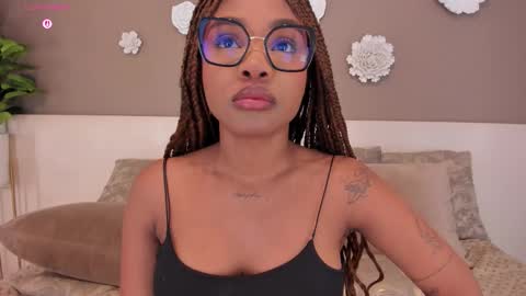 Aria Foster online show from December 4, 4:11 am