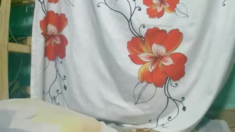 Snapshot of ariah13 chatting on February 27, 2:55 am ariah13 online show from February 27, 2:55 am