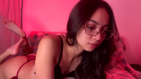 Aria Mariz online show from October 28, 7:34 am