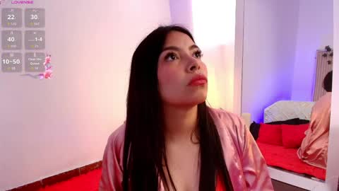 ariana_castillo__ online show from April 1, 1:01 pm