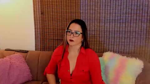 Snapshot of ariana_cross_ chatting on April 23, 12:29 pm Ariana Cruz online show from April 23, 12:29 pm