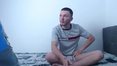 Snapshot of ariana_esteban07 chatting on February 9, 4:49 am ariana_esteban07 online show from February 9, 4:49 am