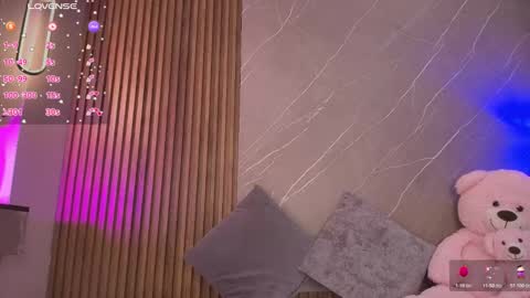 Ariana online show from March 25, 12:22 pm