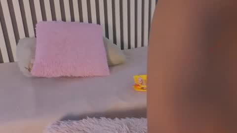 Snapshot of ariana_klart chatting on June 26, 11:47 am Ariana online show from June 26, 11:47 am
