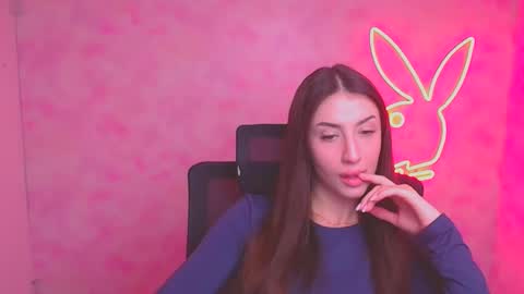 Snapshot of ariana_muur chatting on September 17, 5:20 am Ariana online show from September 17, 5:20 am