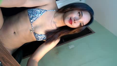 Snapshot of ariana_queen_hugecock69 chatting on December 21, 11:12 pm Arian online show from December 21, 11:12 pm