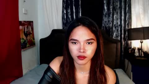 Snapshot of ariana_queen_hugecock69 chatting on January 16, 1:31 am Arian online show from January 16, 1:31 am