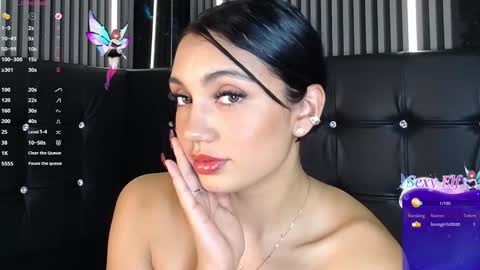 Snapshot of ariana_toro chatting on February 13, 2:13 pm ariana_toro online show from February 13, 2:13 pm