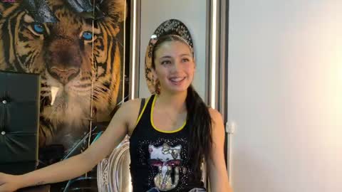 ariana_toro online show from April 14, 3:29 pm