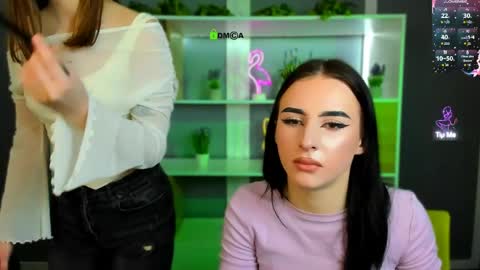 arianaa_cat online show from April 10, 6:56 pm