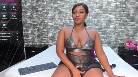 Ariana online show from February 5, 3:31 pm